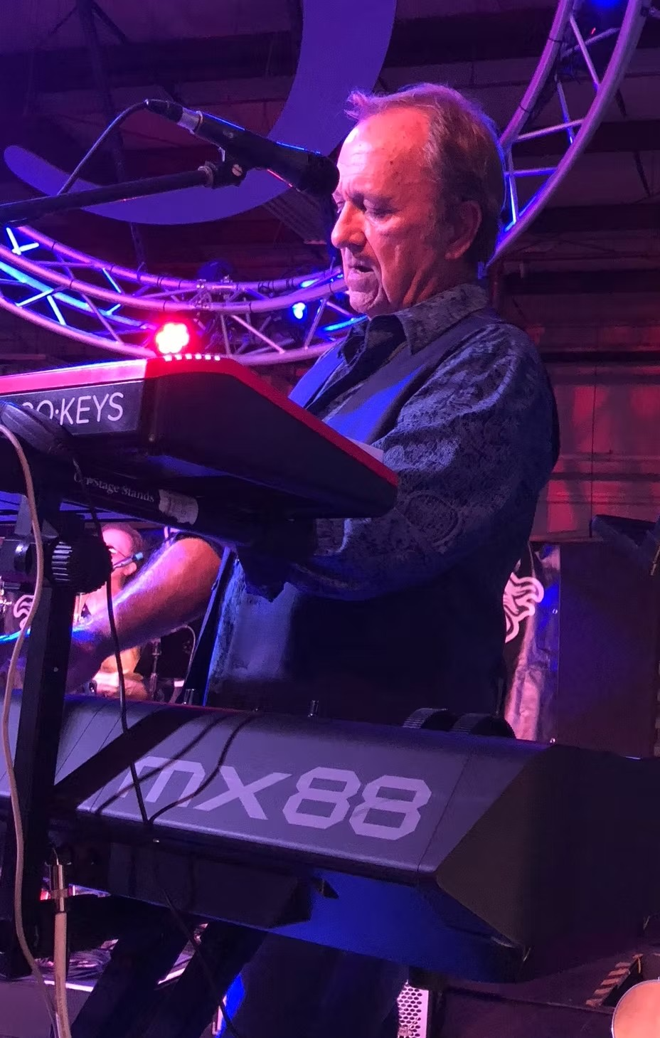 Chris Sisson — Keyboards, Vocals